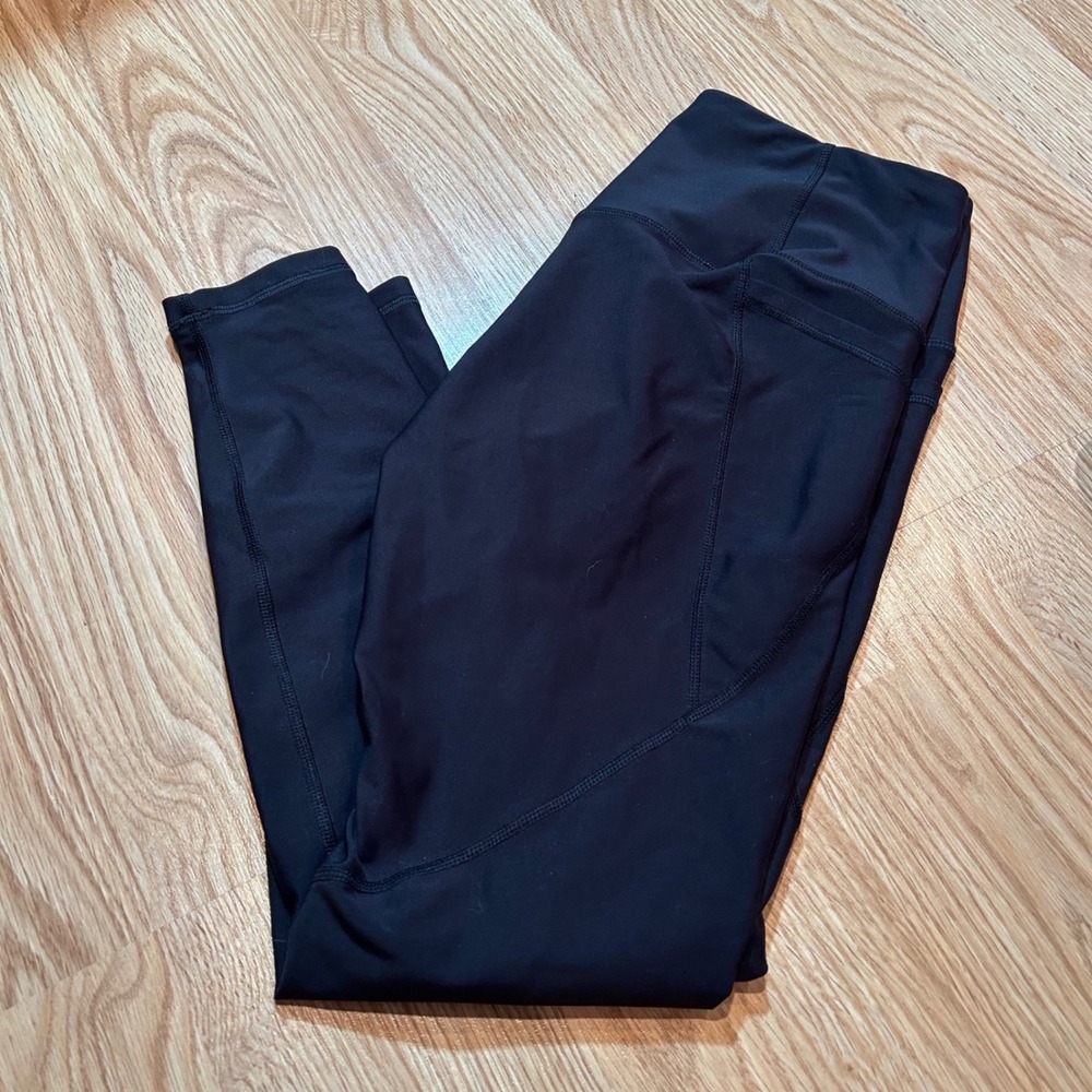 Old Navy Active Powersoft Go-Dry High-Rise Leggings Black Large‎